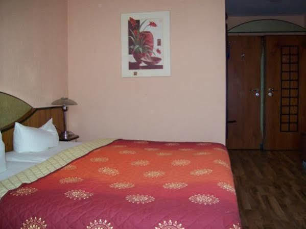 קרלסרוהה Allee Hotel מראה חיצוני תמונה